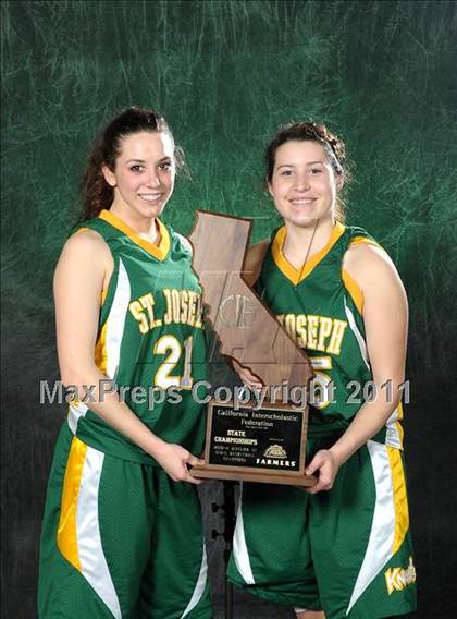 Thumbnail 2 in St. Joseph (CIF State D3 Award Photos) photogallery.