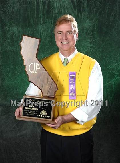 Thumbnail 2 in St. Joseph (CIF State D3 Award Photos) photogallery.