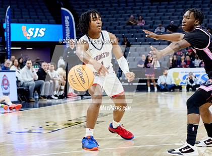 Thumbnail 1 in Lincoln vs. Modesto Christian (CIF SJS D1 Final) photogallery.
