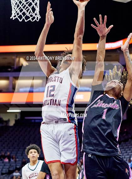 Thumbnail 1 in Lincoln vs. Modesto Christian (CIF SJS D1 Final) photogallery.