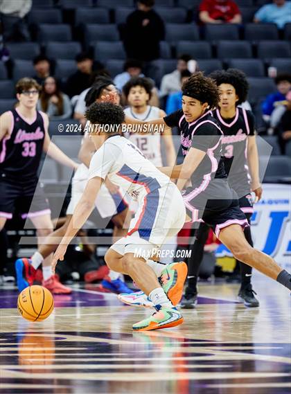 Thumbnail 2 in Lincoln vs. Modesto Christian (CIF SJS D1 Final) photogallery.