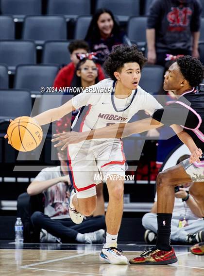 Thumbnail 3 in Lincoln vs. Modesto Christian (CIF SJS D1 Final) photogallery.