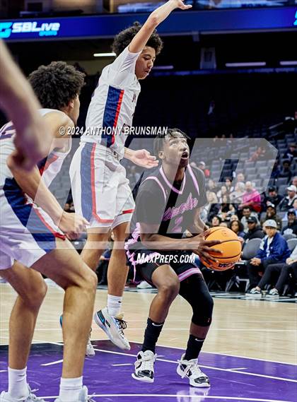Thumbnail 2 in Lincoln vs. Modesto Christian (CIF SJS D1 Final) photogallery.