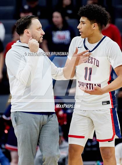 Thumbnail 1 in Lincoln vs. Modesto Christian (CIF SJS D1 Final) photogallery.