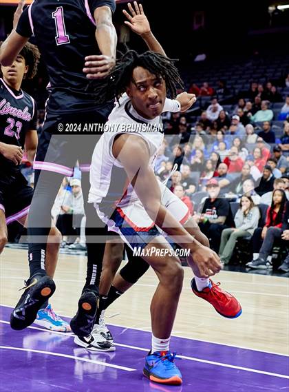 Thumbnail 3 in Lincoln vs. Modesto Christian (CIF SJS D1 Final) photogallery.