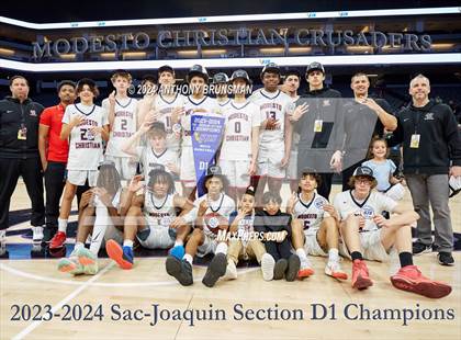 Thumbnail 3 in Lincoln vs. Modesto Christian (CIF SJS D1 Final) photogallery.