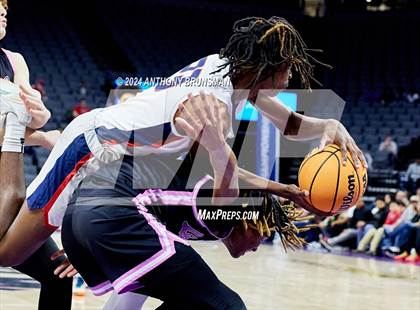 Thumbnail 2 in Lincoln vs. Modesto Christian (CIF SJS D1 Final) photogallery.