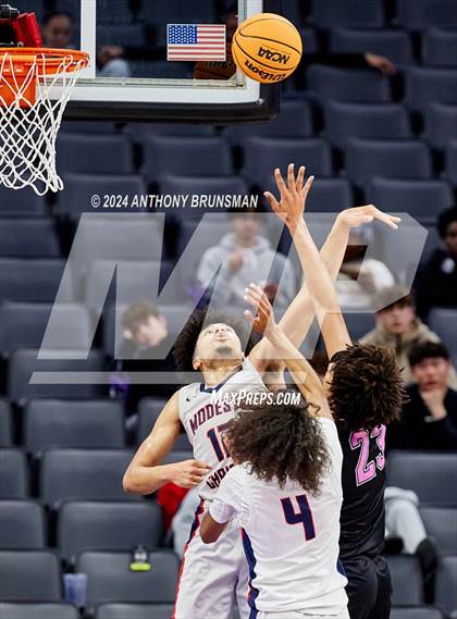 Thumbnail 3 in Lincoln vs. Modesto Christian (CIF SJS D1 Final) photogallery.