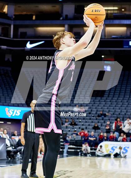 Thumbnail 2 in Lincoln vs. Modesto Christian (CIF SJS D1 Final) photogallery.