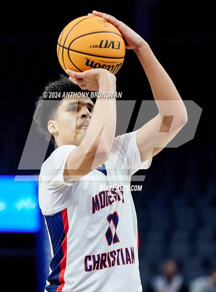 Thumbnail 1 in Lincoln vs. Modesto Christian (CIF SJS D1 Final) photogallery.