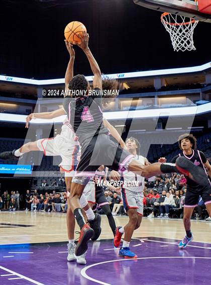 Thumbnail 1 in Lincoln vs. Modesto Christian (CIF SJS D1 Final) photogallery.