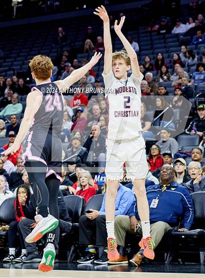 Thumbnail 1 in Lincoln vs. Modesto Christian (CIF SJS D1 Final) photogallery.