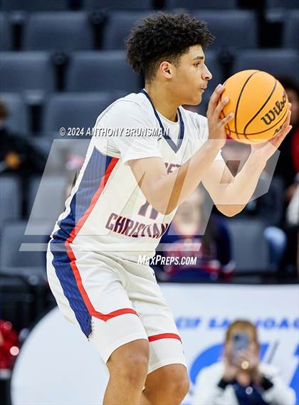 Thumbnail 2 in Lincoln vs. Modesto Christian (CIF SJS D1 Final) photogallery.