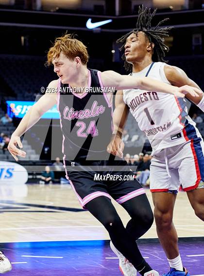 Thumbnail 3 in Lincoln vs. Modesto Christian (CIF SJS D1 Final) photogallery.