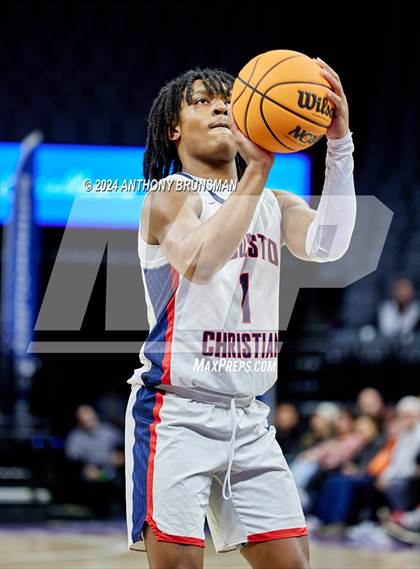 Thumbnail 3 in Lincoln vs. Modesto Christian (CIF SJS D1 Final) photogallery.
