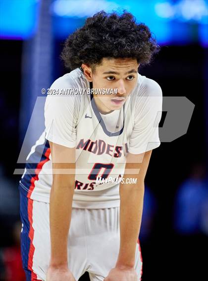 Thumbnail 2 in Lincoln vs. Modesto Christian (CIF SJS D1 Final) photogallery.