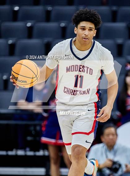 Thumbnail 2 in Lincoln vs. Modesto Christian (CIF SJS D1 Final) photogallery.