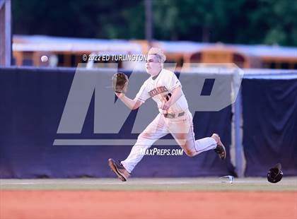 Thumbnail 2 in Allatoona vs. Lassiter (GHSA 6A Semi-Final Game 2) photogallery.