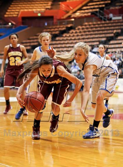 Thumbnail 2 in Immanuel vs. Kings Christian (CIF CS D5 Final) photogallery.