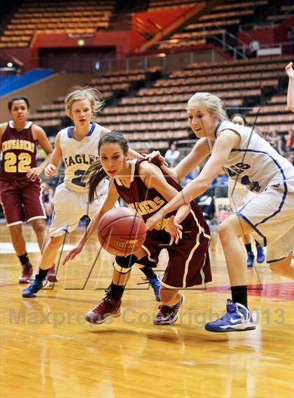 Thumbnail 3 in Immanuel vs. Kings Christian (CIF CS D5 Final) photogallery.