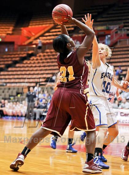Thumbnail 3 in Immanuel vs. Kings Christian (CIF CS D5 Final) photogallery.