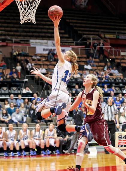 Thumbnail 2 in Immanuel vs. Kings Christian (CIF CS D5 Final) photogallery.