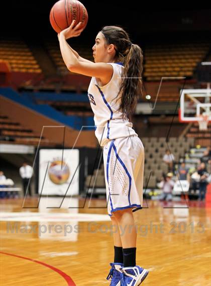 Thumbnail 3 in Immanuel vs. Kings Christian (CIF CS D5 Final) photogallery.