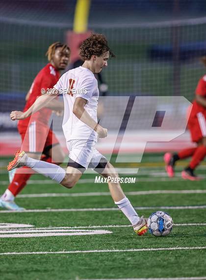 Thumbnail 3 in Holy Innocents Episcopal vs Woodland (GHSA 4A First Round) photogallery.