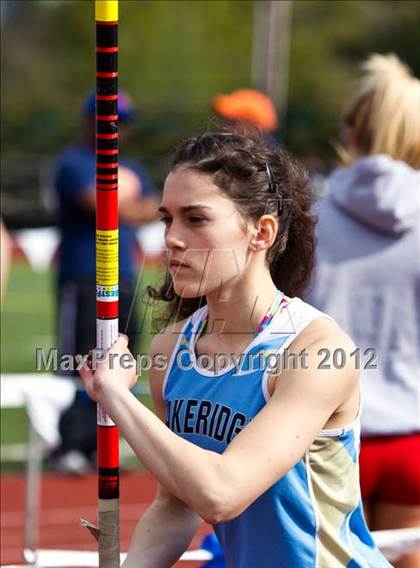 Thumbnail 2 in Lake Oswego Invitational (Girls Field Events) photogallery.