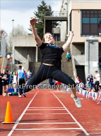 Thumbnail 1 in Lake Oswego Invitational (Girls Field Events) photogallery.