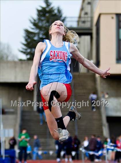 Thumbnail 2 in Lake Oswego Invitational (Girls Field Events) photogallery.