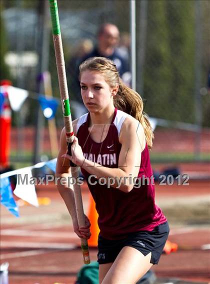 Thumbnail 1 in Lake Oswego Invitational (Girls Field Events) photogallery.