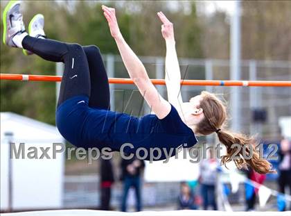 Thumbnail 3 in Lake Oswego Invitational (Girls Field Events) photogallery.
