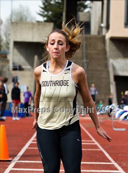 Thumbnail 2 in Lake Oswego Invitational (Girls Field Events) photogallery.