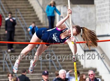 Thumbnail 1 in Lake Oswego Invitational (Girls Field Events) photogallery.
