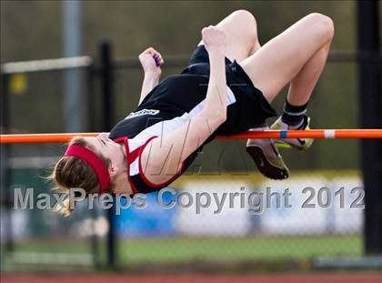 Thumbnail 3 in Lake Oswego Invitational (Girls Field Events) photogallery.