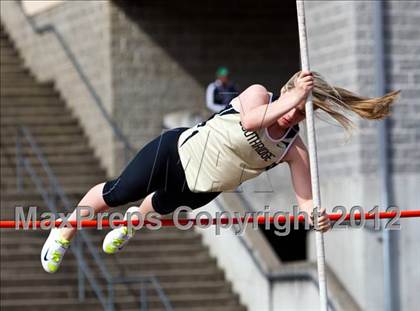 Thumbnail 2 in Lake Oswego Invitational (Girls Field Events) photogallery.