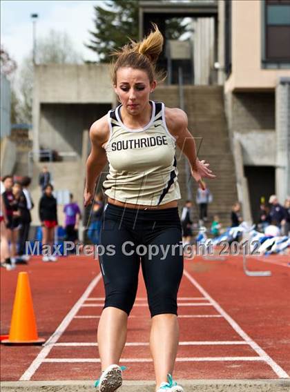 Thumbnail 1 in Lake Oswego Invitational (Girls Field Events) photogallery.