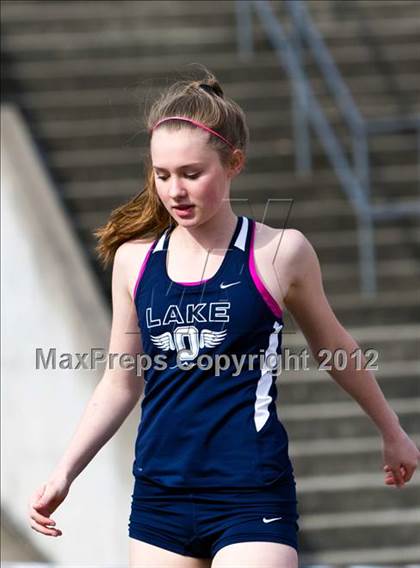 Thumbnail 2 in Lake Oswego Invitational (Girls Field Events) photogallery.