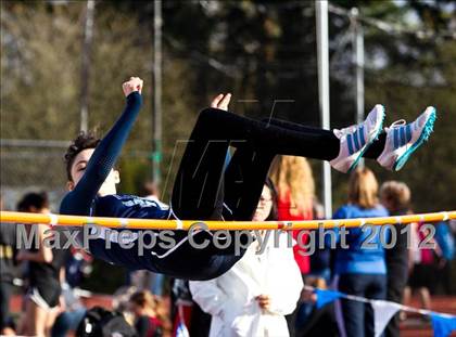 Thumbnail 2 in Lake Oswego Invitational (Girls Field Events) photogallery.