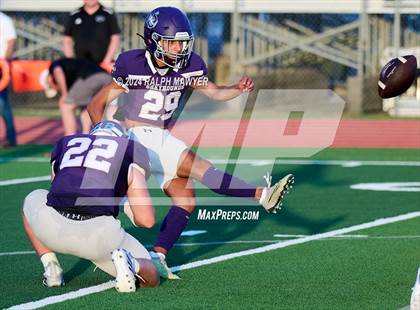 Thumbnail 3 in United @ Boerne photogallery.