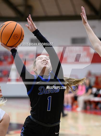 Thumbnail 1 in Westside vs Dierks (Cavenaugh Classic) photogallery.