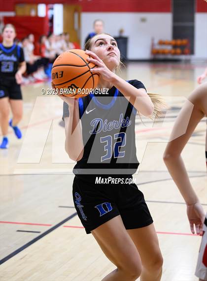 Thumbnail 2 in Westside vs Dierks (Cavenaugh Classic) photogallery.