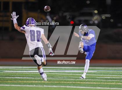 Thumbnail 3 in Grandview vs. Douglas County (CHSAA 5A First Round) photogallery.