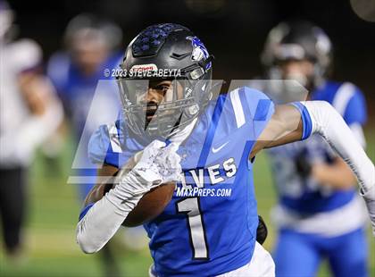 Thumbnail 2 in Grandview vs. Douglas County (CHSAA 5A First Round) photogallery.