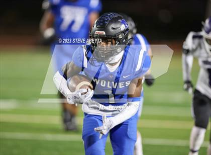 Thumbnail 3 in Grandview vs. Douglas County (CHSAA 5A First Round) photogallery.