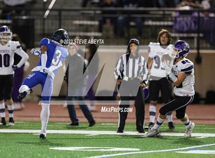 Thumbnail 1 in Grandview vs. Douglas County (CHSAA 5A First Round) photogallery.