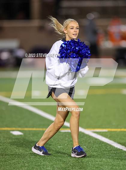 Thumbnail 3 in Grandview vs. Douglas County (CHSAA 5A First Round) photogallery.