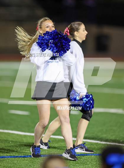 Thumbnail 3 in Grandview vs. Douglas County (CHSAA 5A First Round) photogallery.