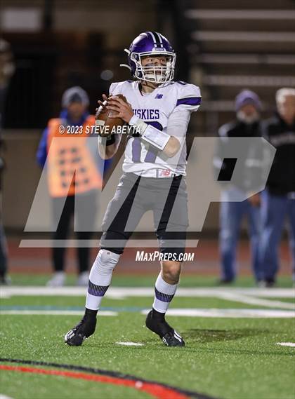 Thumbnail 2 in Grandview vs. Douglas County (CHSAA 5A First Round) photogallery.